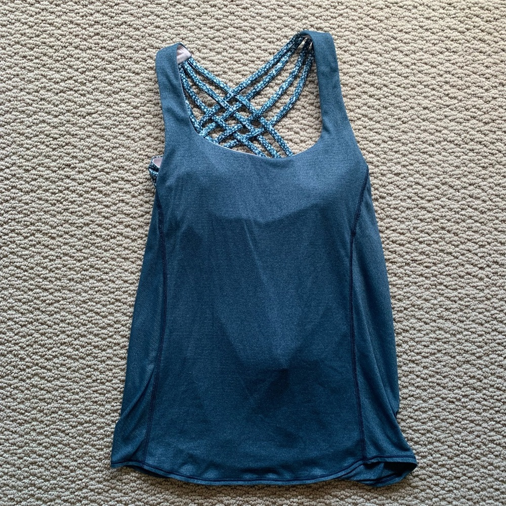 Lululemon open back tank with sports bra - Picture 1 of 4